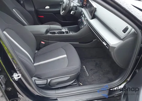 2025 Hyundai Sonata Sel z USA, uszkodzony, nr VIN KMHL64JA5SA442503